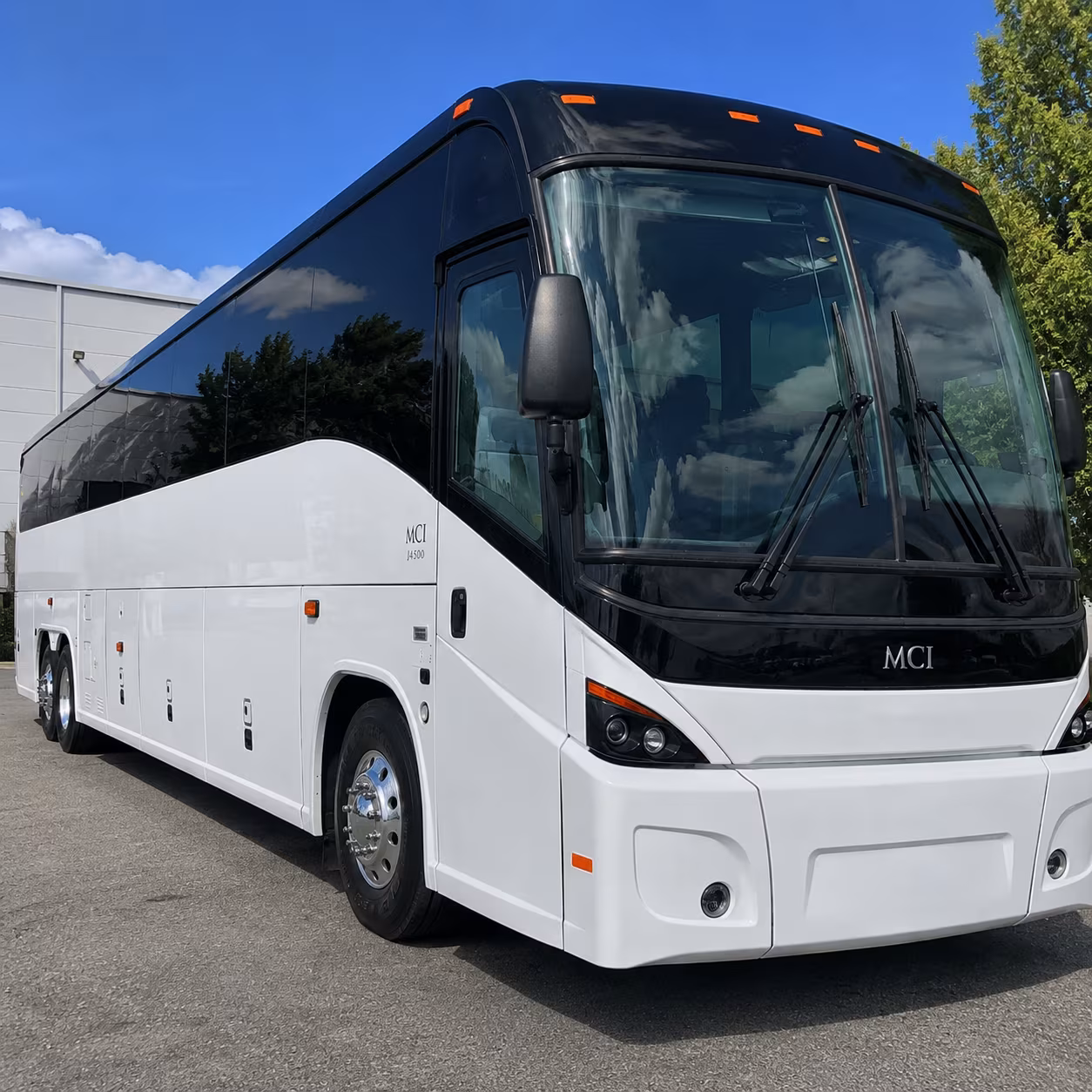 skip the i 5 stress let a bus handle the drive to sea