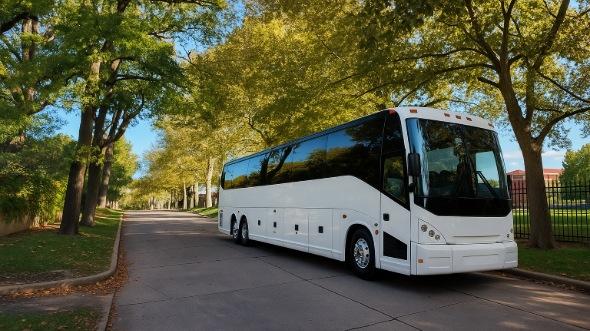 everett government and military bus rentals